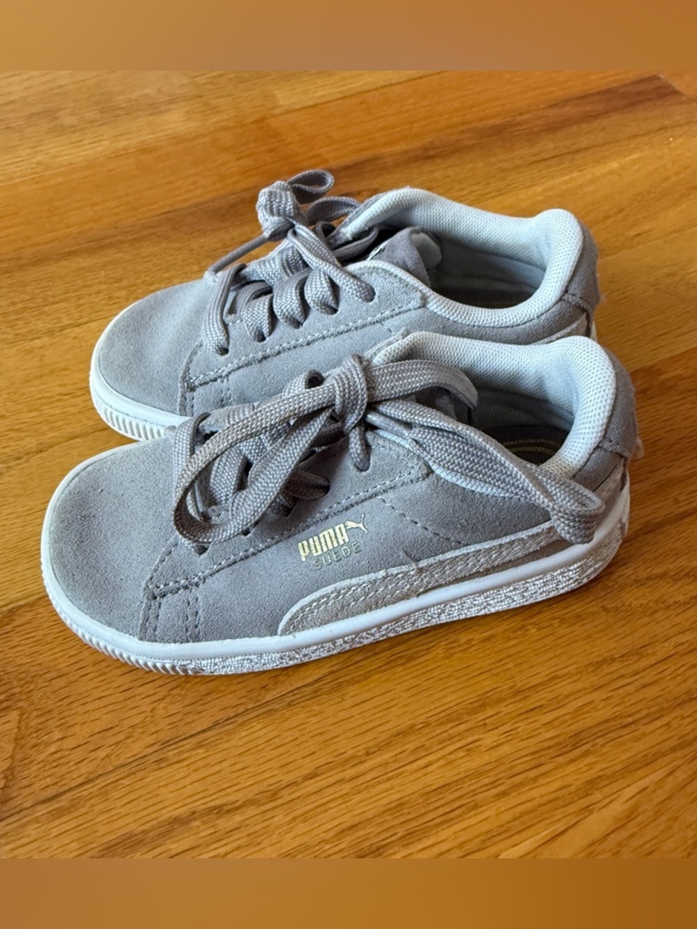PUMA Toddler Boy's Gray Suede Classic Sneakers Size 8 NEW
